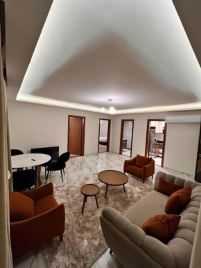 White Palace Suite AUC St